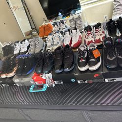 AIR JORDANS MOSTLY Sz 10 , 3 9.5 , 2 10.5