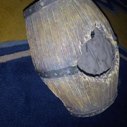 Barrel For Fish Or Lizard Tank
