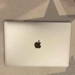 Apple MacBook Air M1 13”