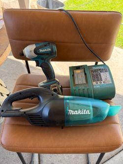 Makita Cordless Impact Driver and Vacuum Set