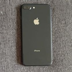 iPhone 8 plus 