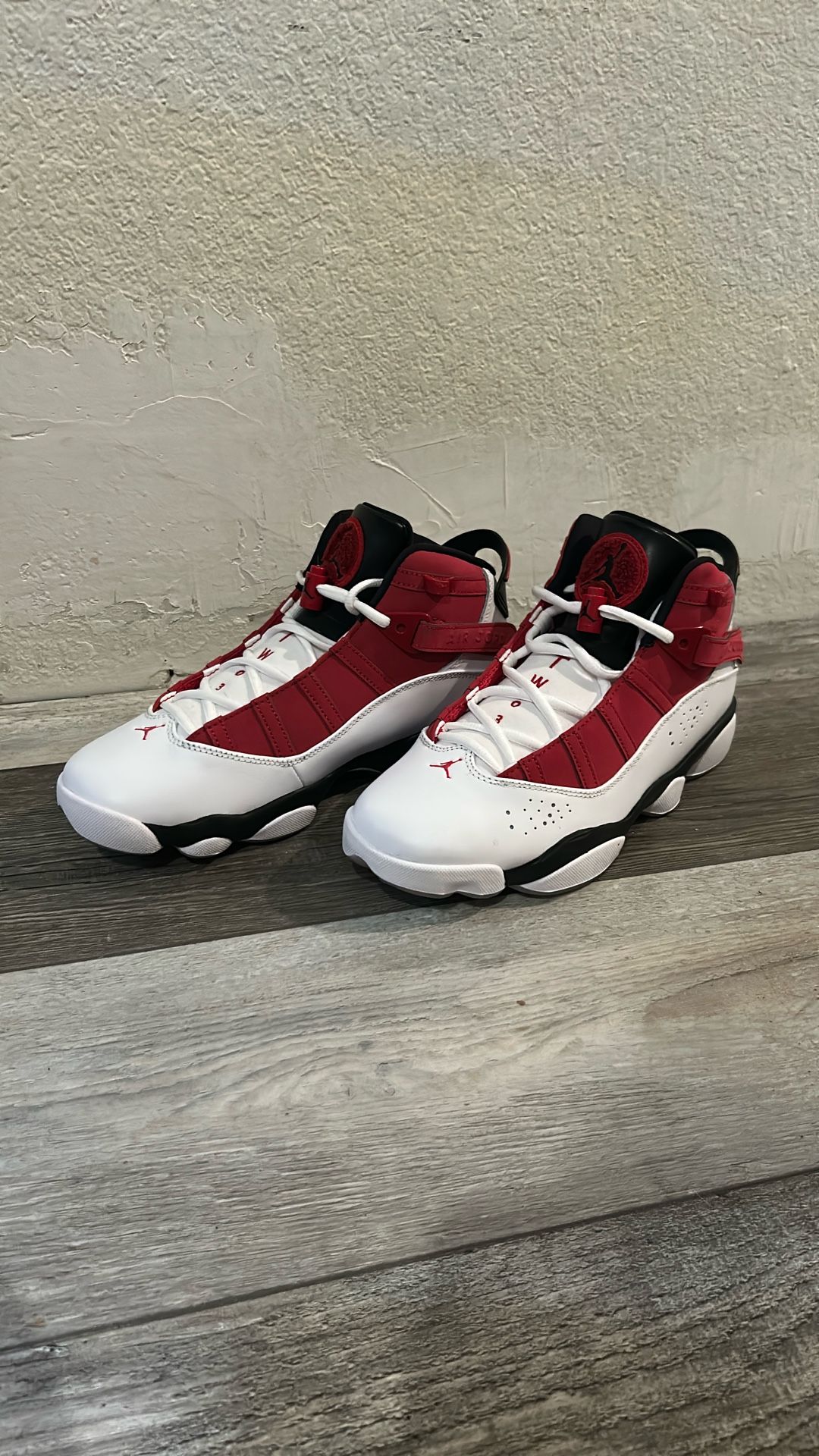 TW03 Men’s Air Jordan’s Size 8