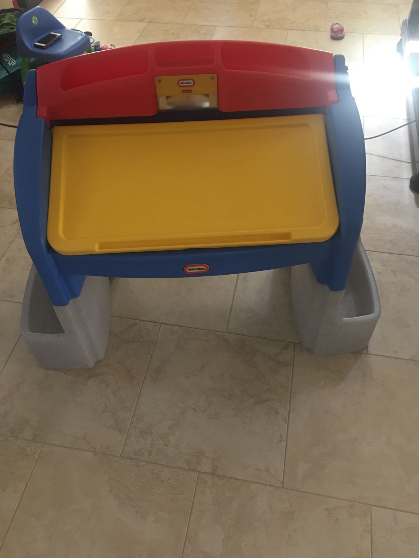 Little tikes kids desk