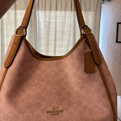 Powder Pink Erin Shoulder 