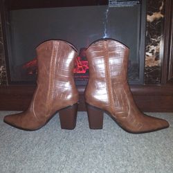 I Have Fashion Nova Cowgirl Boots