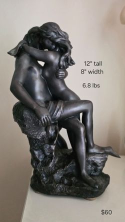 The Kiss (Le Baiser), faux-bronze museum reproduction of Auguste Rodin's iconic masterpiece