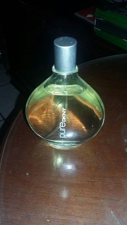 Dkny perfum almost full 90%.