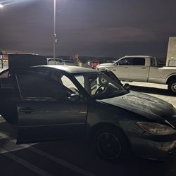 2004 Toyota Camry LE