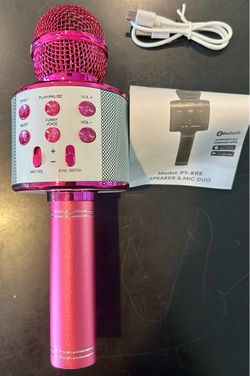 Poppy Karaoke Dual Wireless Speaker and Microphone