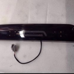 14-18 Chevrolet Silverado/ GMC Sierra Led Smoked 3rd Brake Light Luz De Freno