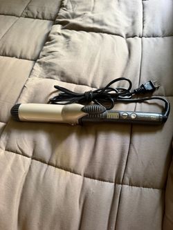 InfinitiPro by Conair Curling Iron