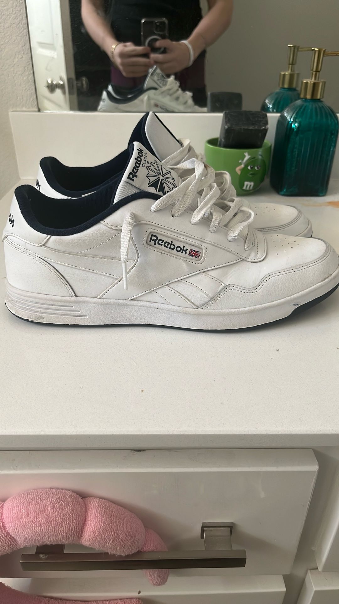 Reebok classic white and blue