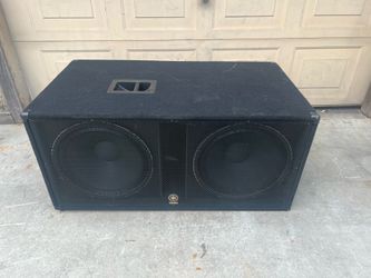 YAMAHA SW218V SUBWOOFER SPEAKER