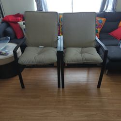 New Table 4 Chair And Table And Cover 8