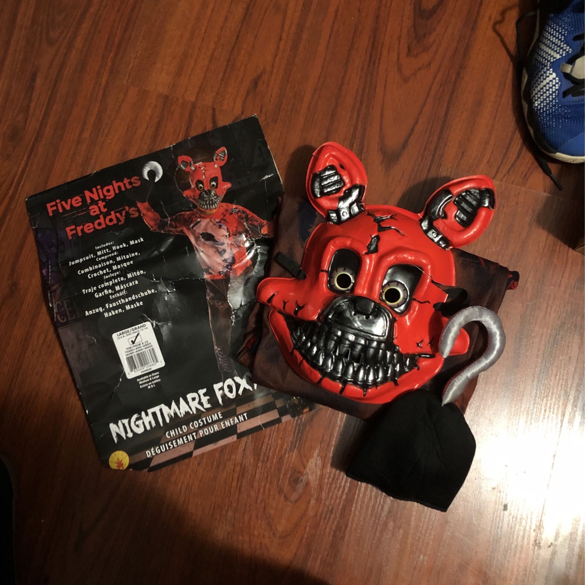 Five Nights At Freddy’s Kids Halloween Costume, Size L (8-10)