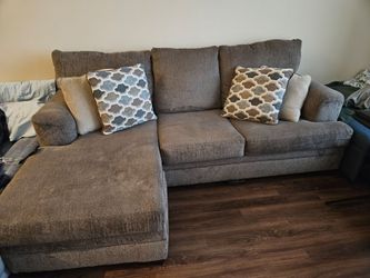 MUST SELL 2 PIECE COUCH