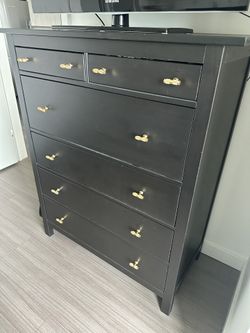 IKEA HEMNES 6-drawer dresser for Sale in Chicago, IL - OfferUp IKEA HEMNES 6-drawer dresser for Sale in Chicago, IL - OfferUp