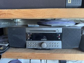 Cambridge Soundworks Stereo