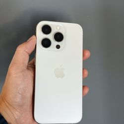 iPhone 15 Pro 256GB Unlocked 