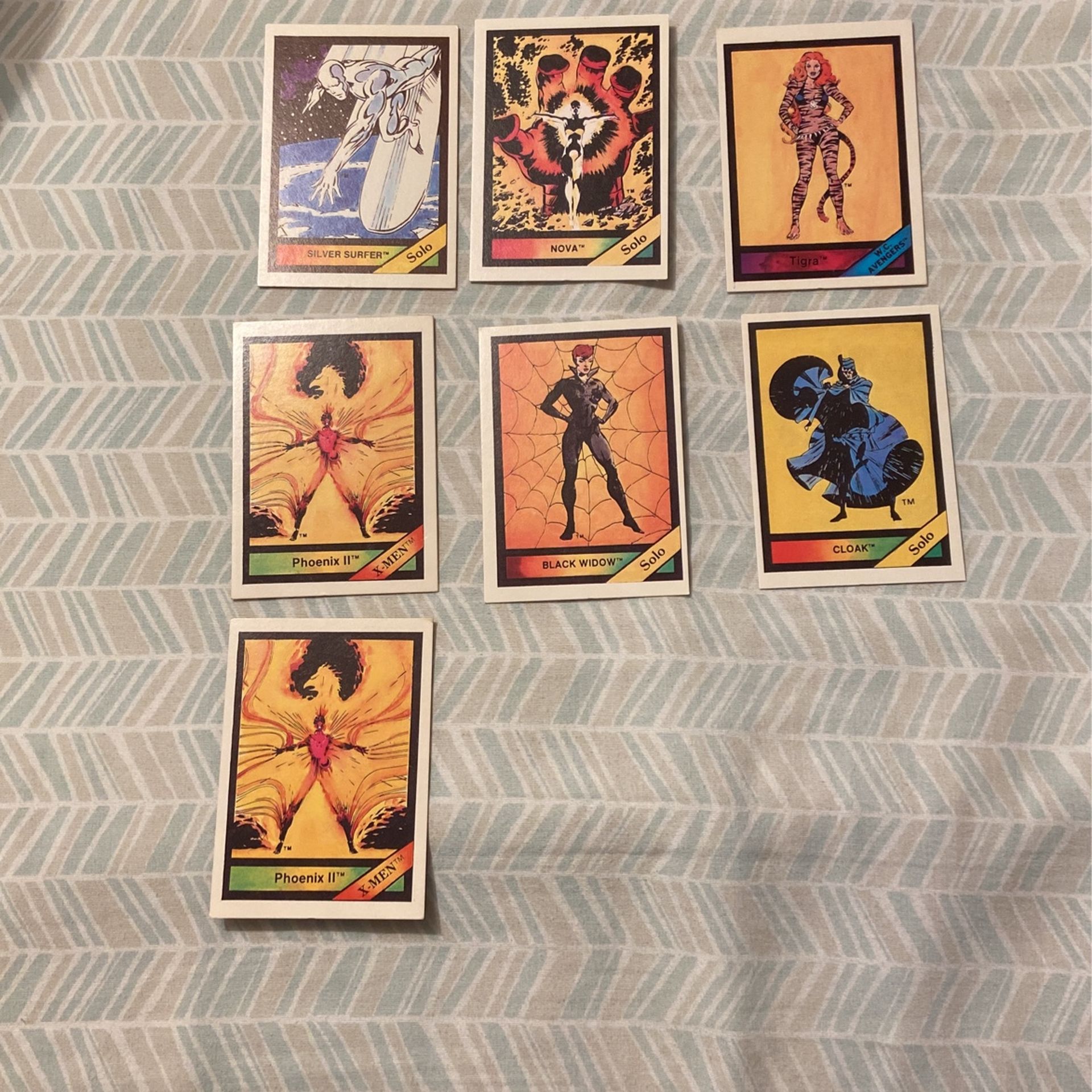 LOT OF 7 COMIC  IMAGES MARVEL UNIVERSE  CARDS