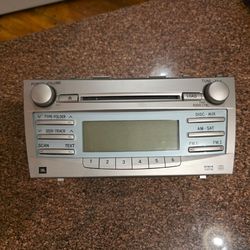 2007-2011 Toyota Camry Hybrid radio