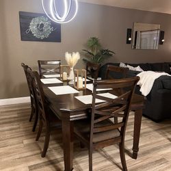 Kitchen Table 