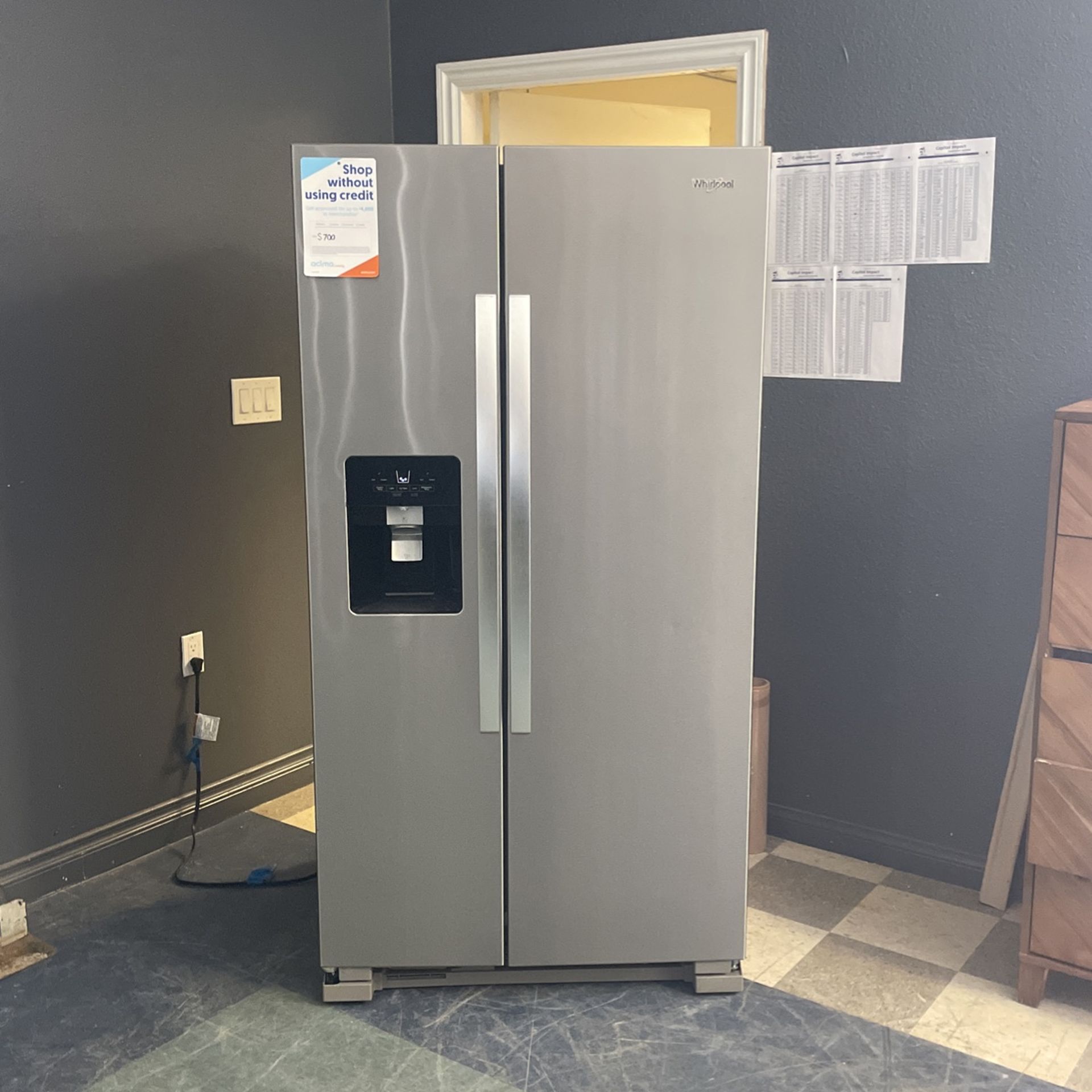 Whirlpool Stainless Steel Side By Side Refrigerator With Water And Ice Dispenser‼️‼️