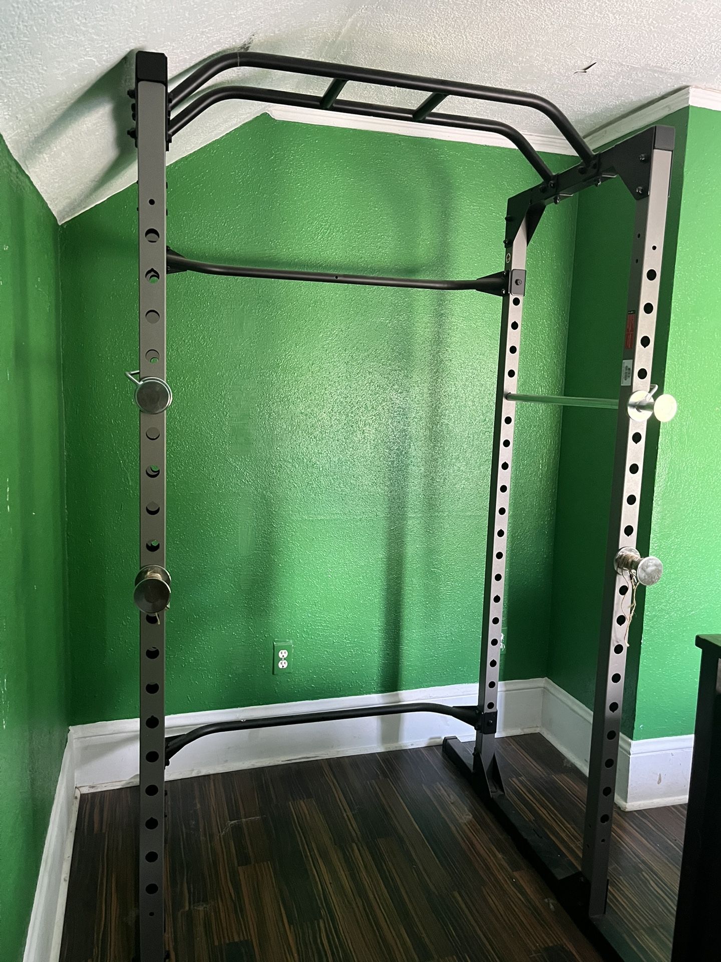 Cage Squat Rack