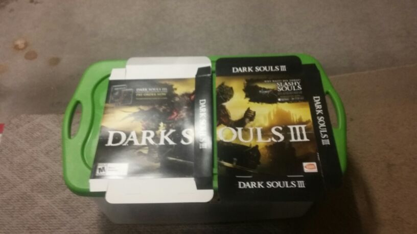 Store games display boxes, double box