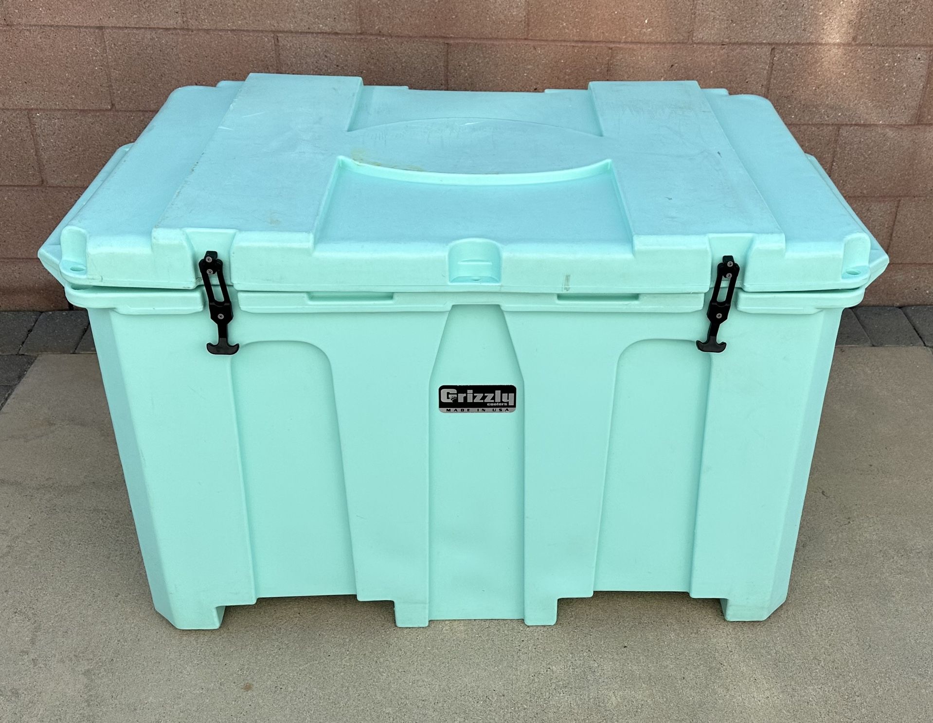 Grizzly 400 Cooler