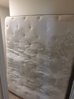 Queen mattress