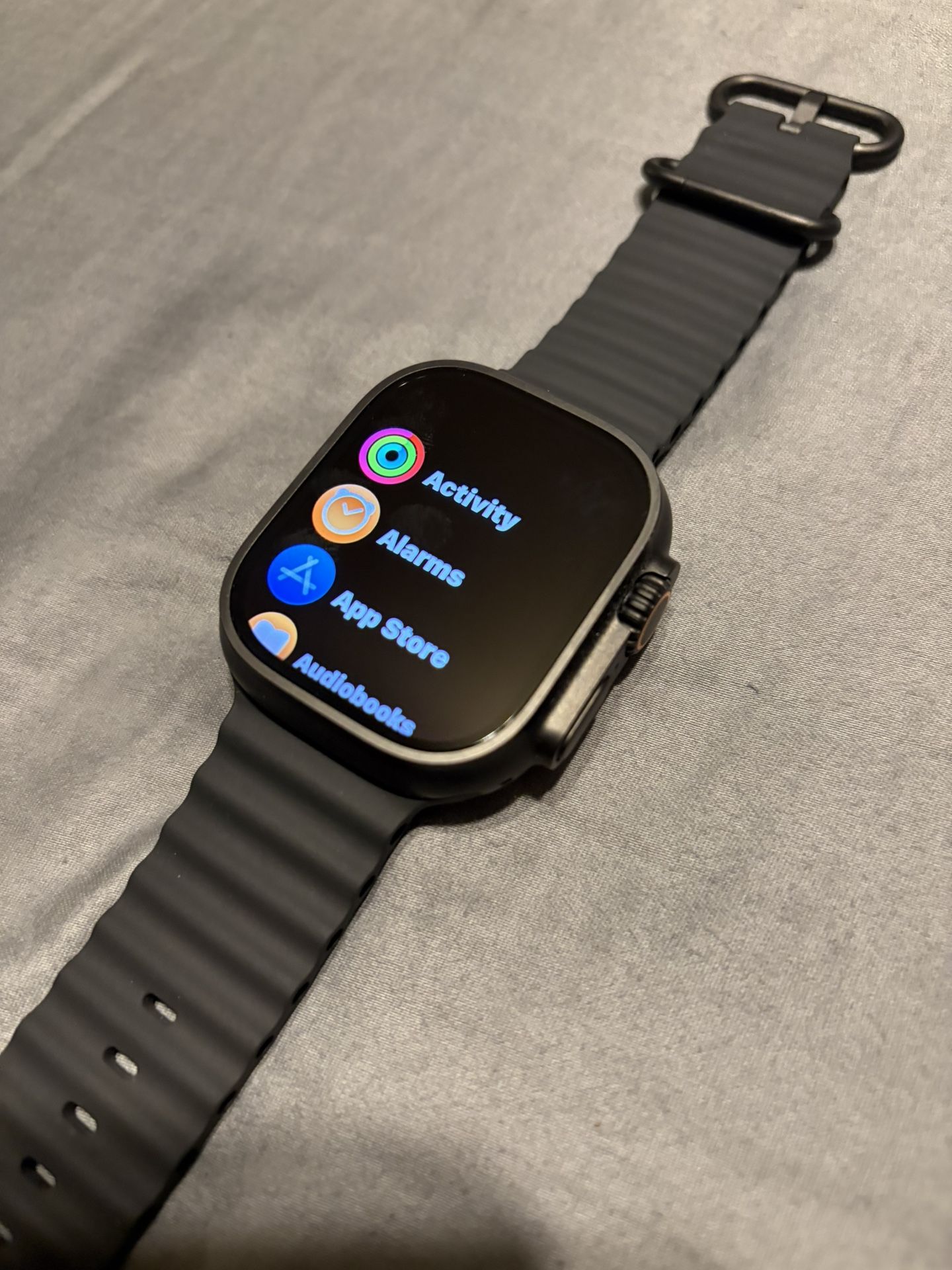 Apple Watch Ultra Series 3 - Dark Titanium 