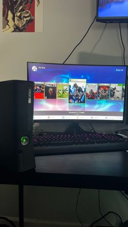 250GB XBOX 360 Slim with RGH Modification and 30+ Games