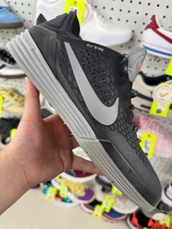 NIKE SB PAUL RODRIGUEZ 8 FLASH 685242-001 MEN’S SIZE 12 USED