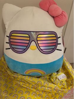 Brand New 20 Inch Hello kitty Sunglasses Squishmallow