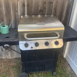 Bbq Grill With Tank $125