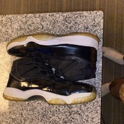 Used Space Jam Jordan 11s 