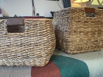 Two baskets brand new