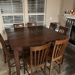 Dinning Room Table