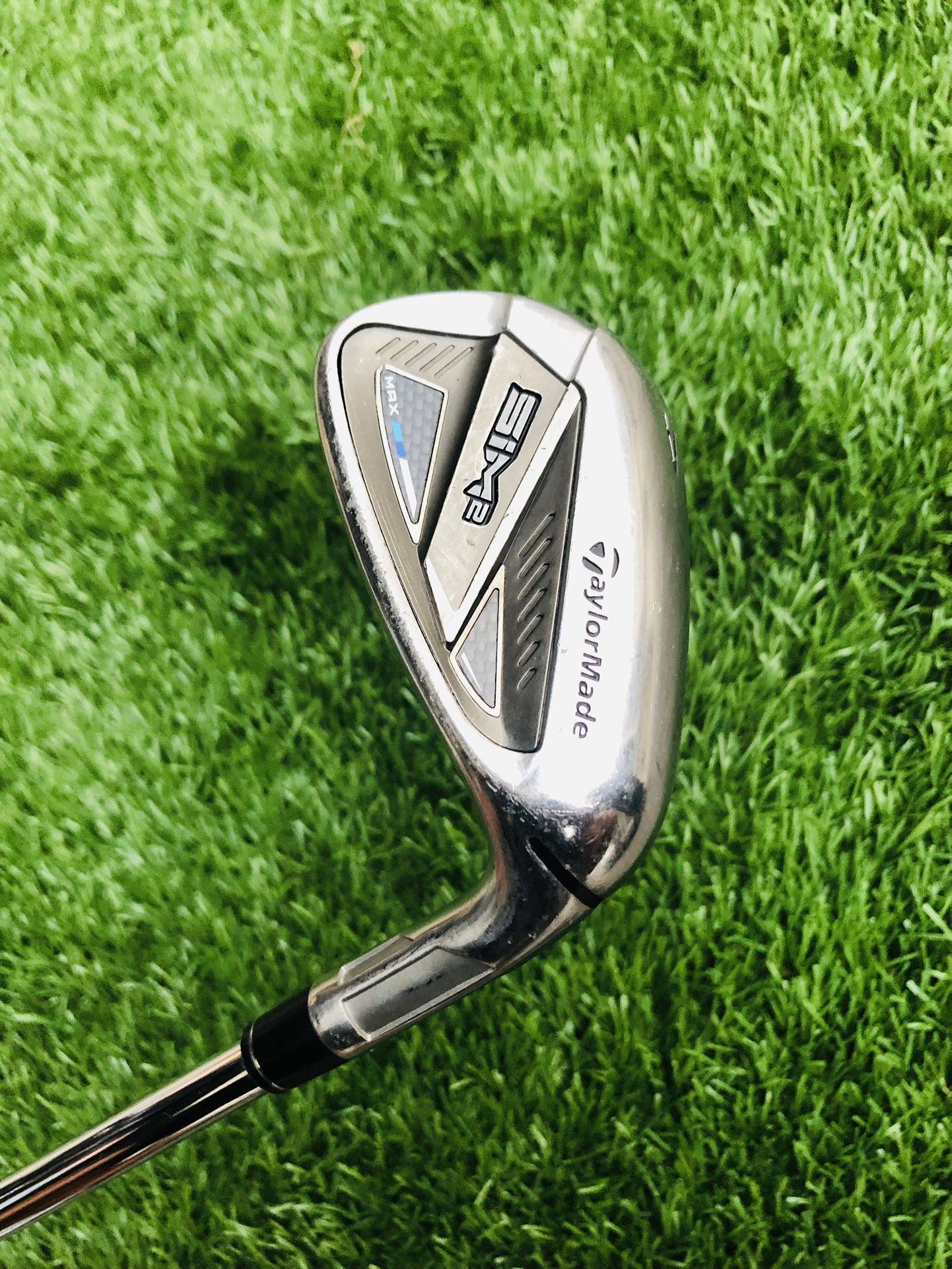 RH TaylorMade SIM2 MAX Approach Wedge Steel KBS MT 85 Stiff Shaft