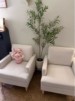 Set of 2 modern beige chairs