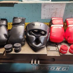 Box Gloves