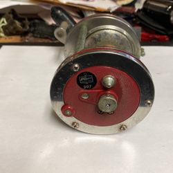 Fishing Reel. K Mart. # 207. Works Good
