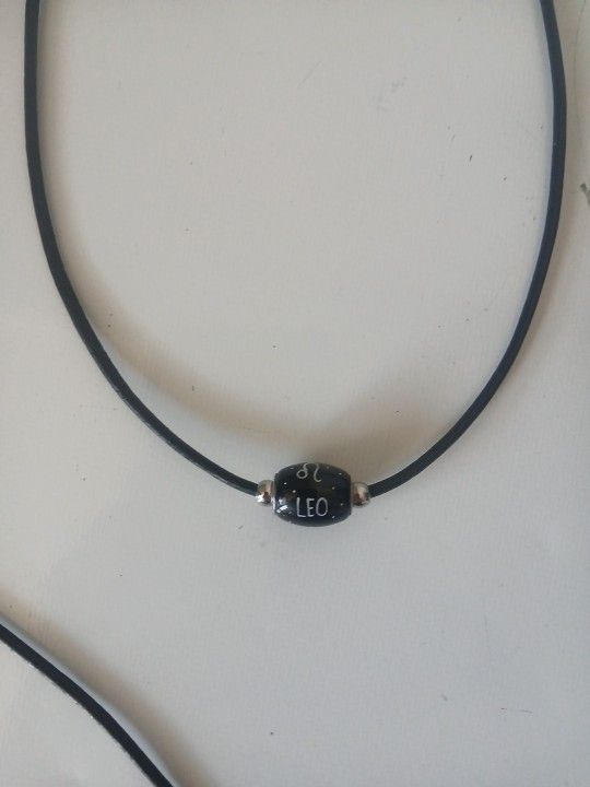 Horoscope Charm Neclace - Fenton Art Glass Stefling Sulver Bead