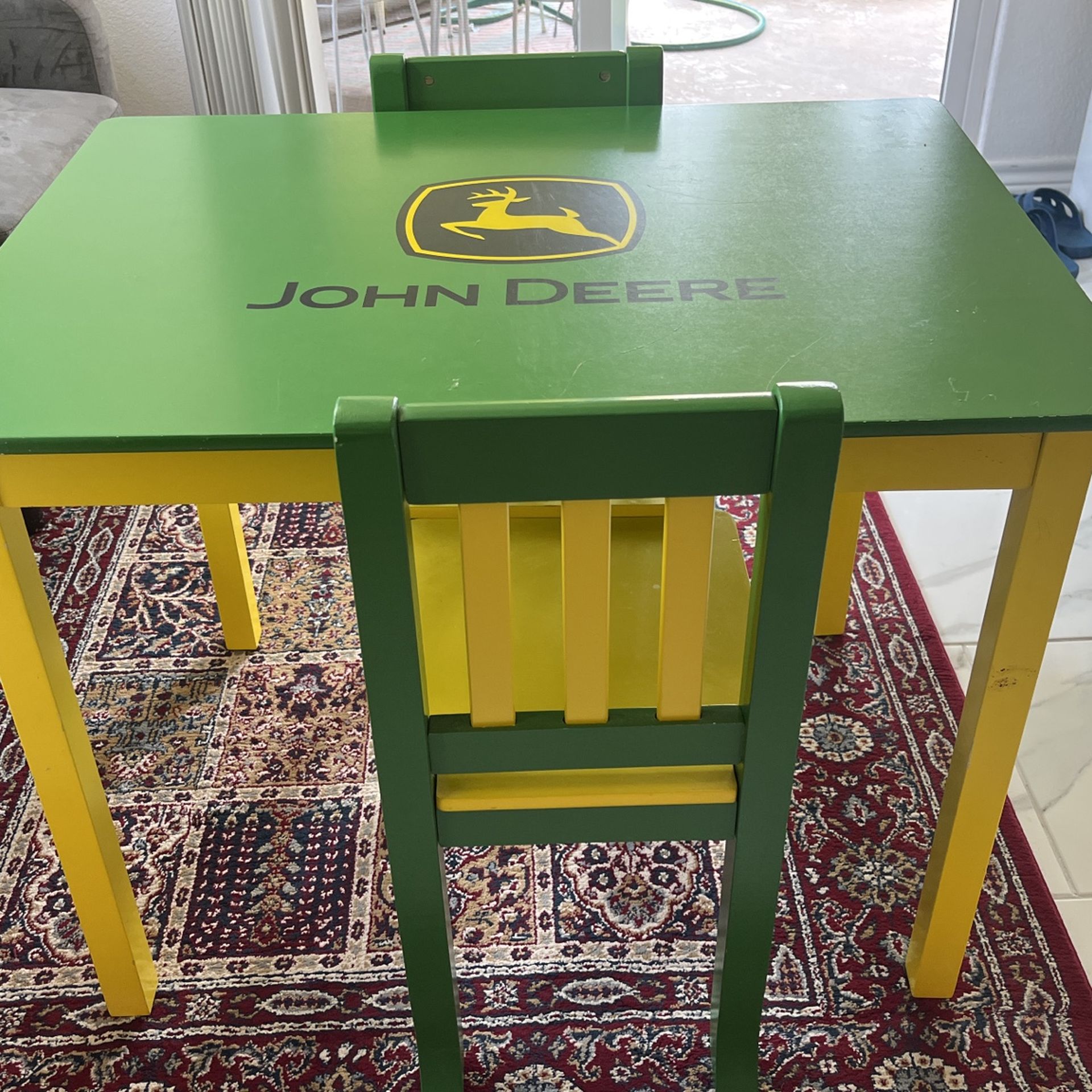 John Deere Table and Chairs Kids