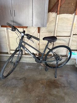 Trek road bike women’s