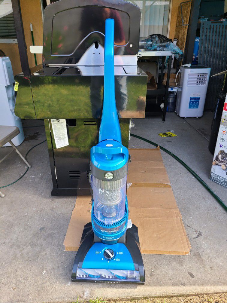 used Hoover vacuum cleaner in good condition 
