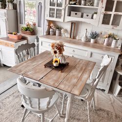 Kitchen / Card Table + 3 Chairs