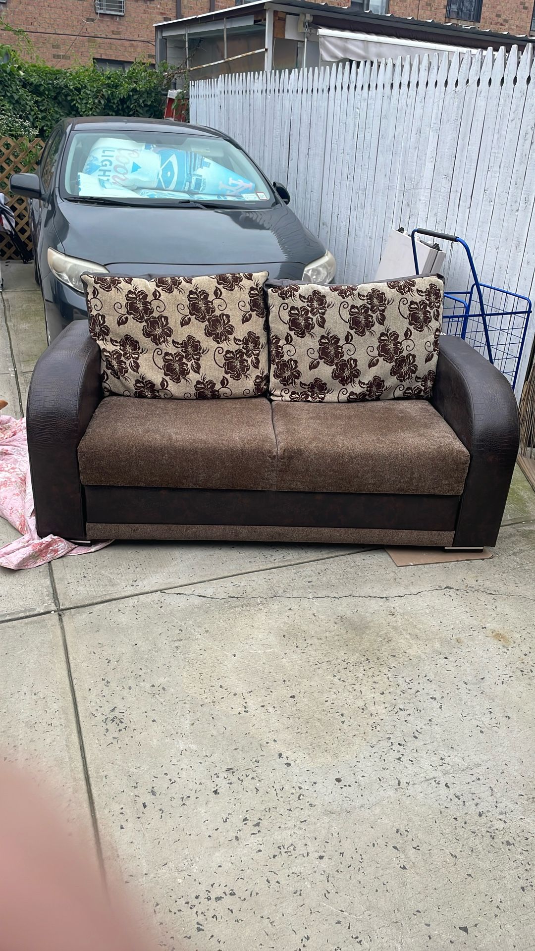 Free Sofa Bed Full Size