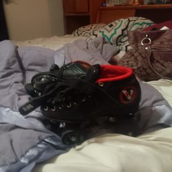 Size 5 Vanilla Rollerskates